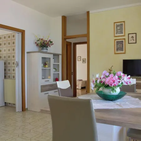 Ilde By Interhome אסנצה די ברנצונה
